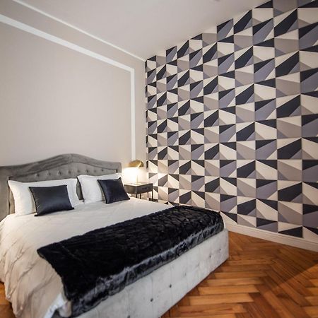 Domus San Carlo- Luxury Apartment In Turin'S Heart Экстерьер фото